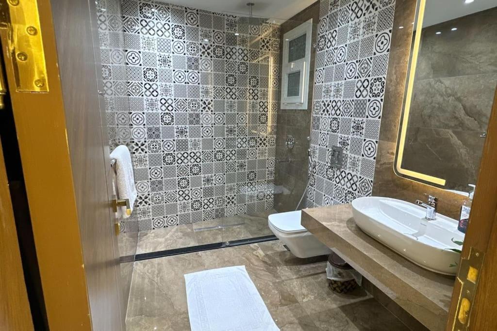 غرفتين بالدقي Apartment