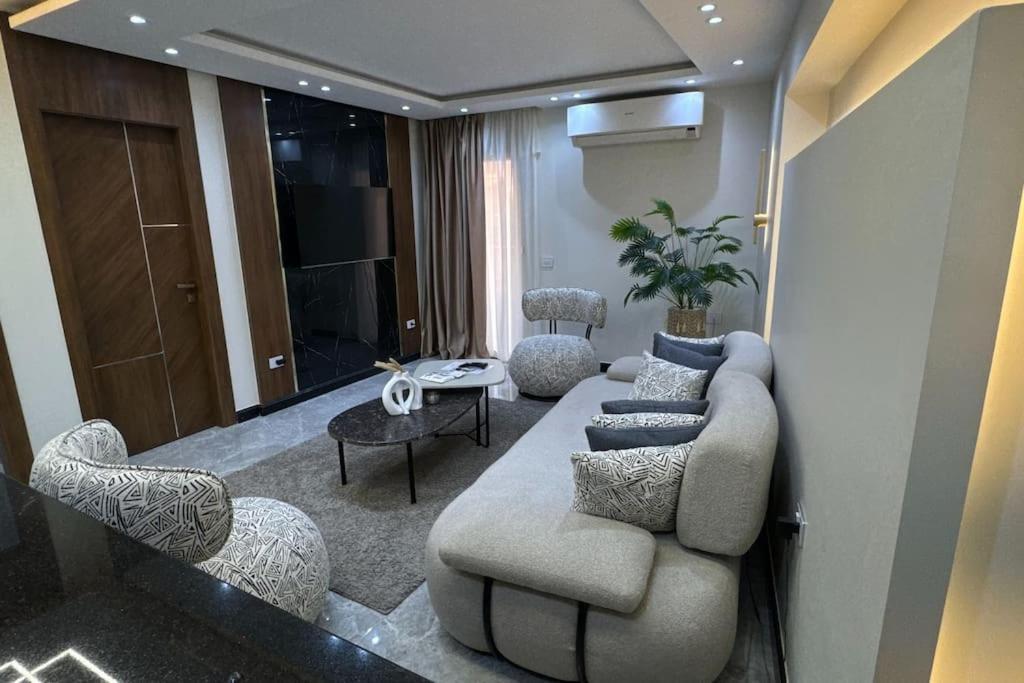 غرفتين بالدقي Apartment Cairo