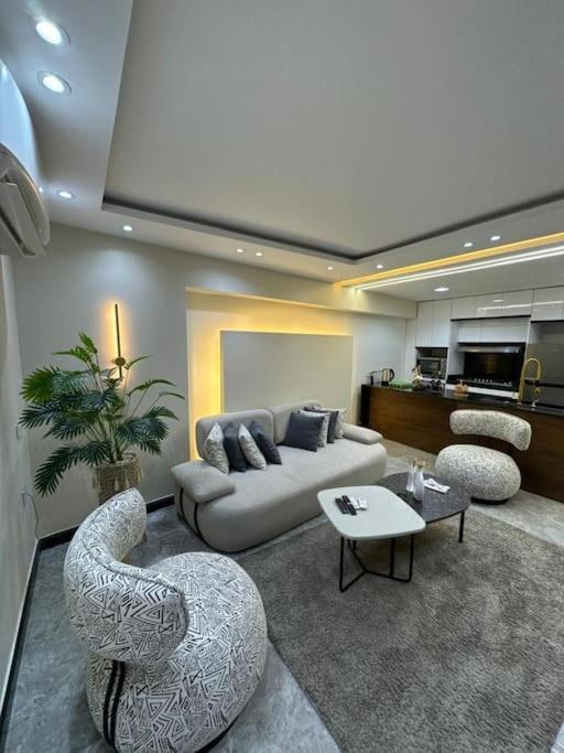 غرفتين بالدقي Apartment